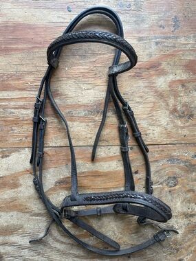 Full sized weave bridle